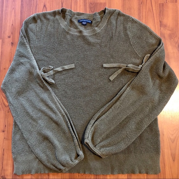 American Eagle Outfitters Sweaters - American Eagle Olive Green Long Sleeve Sweater